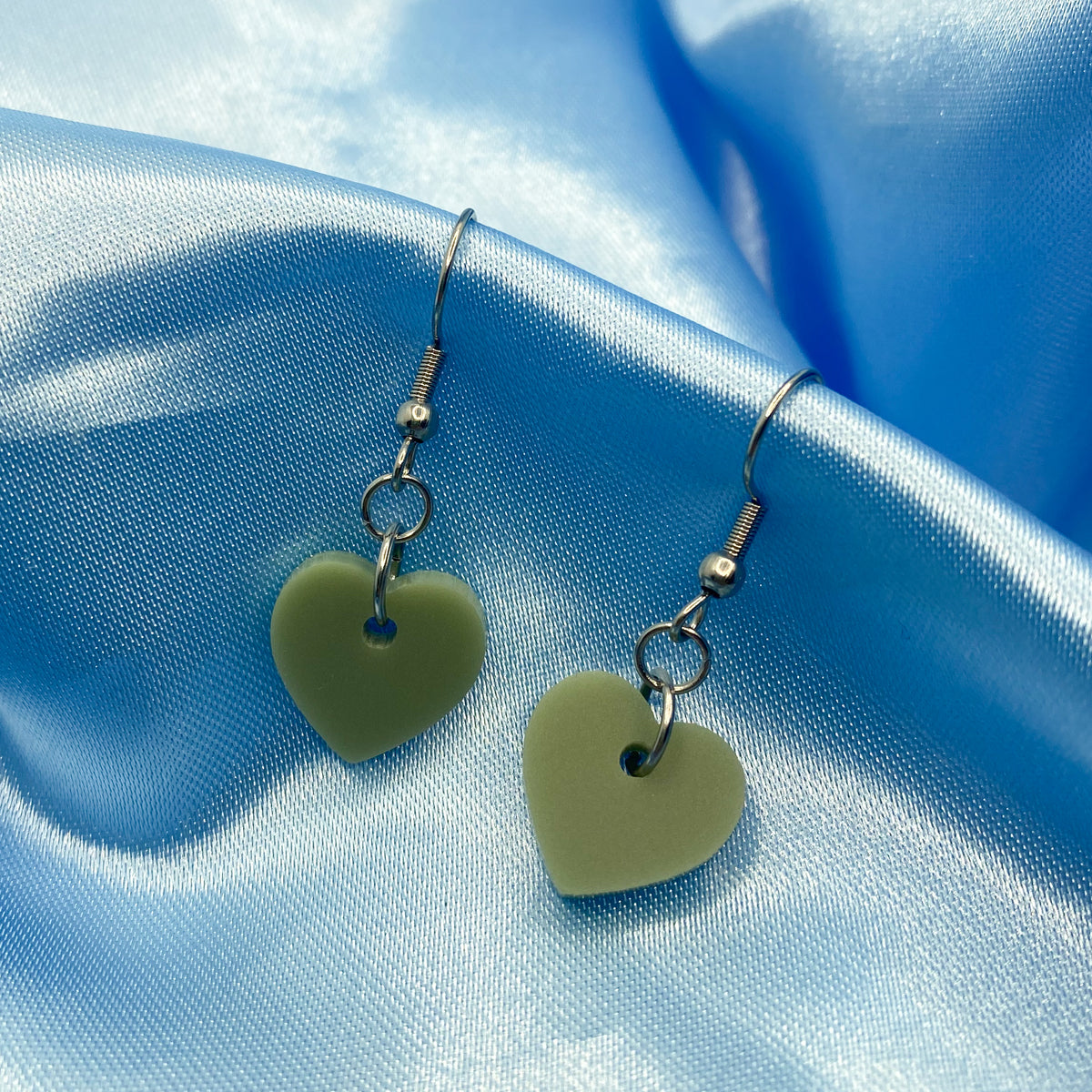 Tiny Heart Earrings