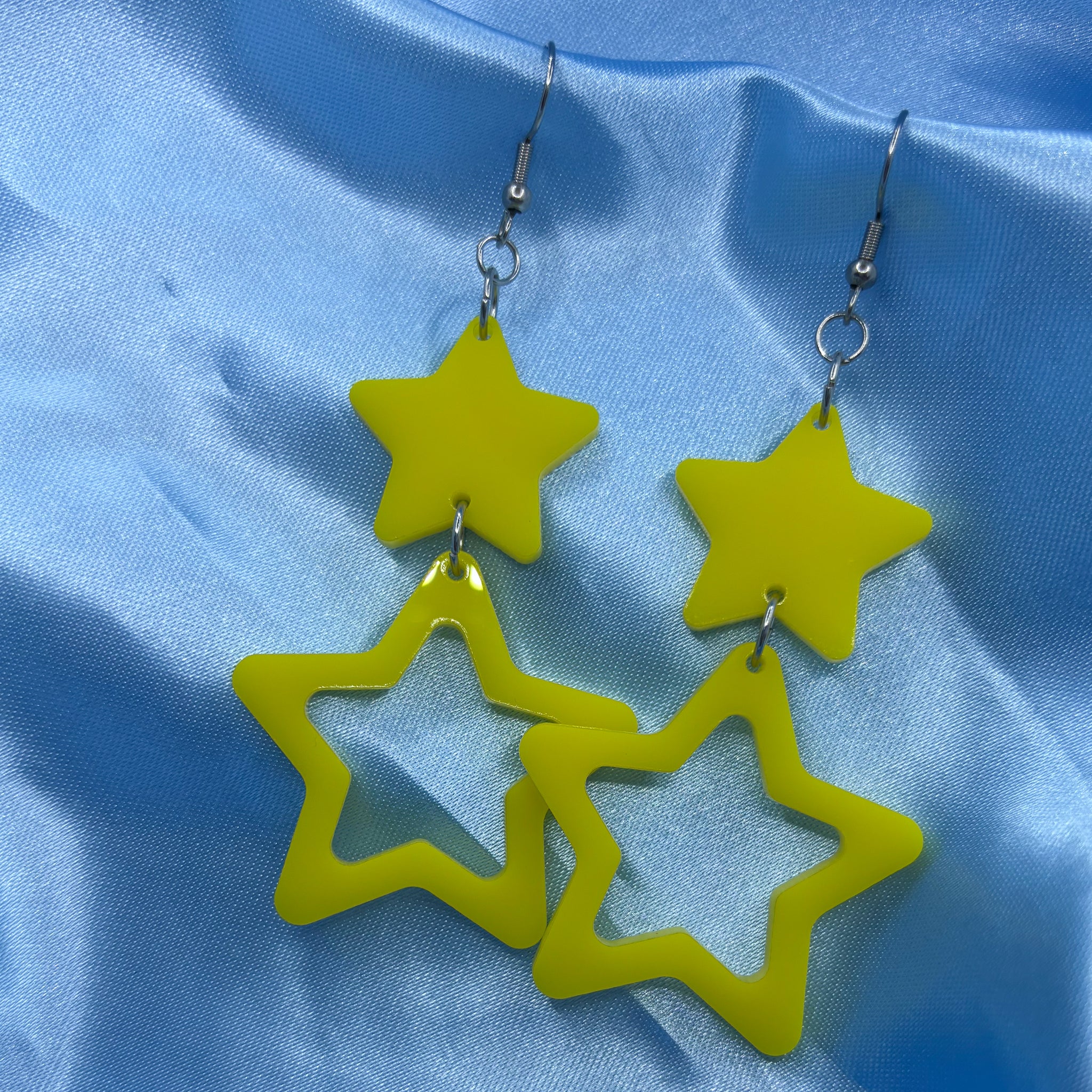 Christmas Star Dangle Earrings - Yellow