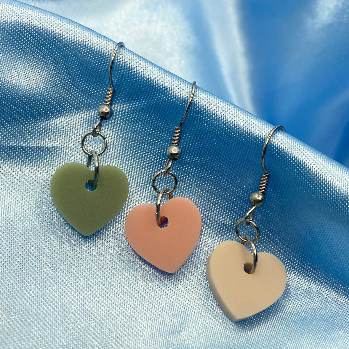 Tiny Heart Earrings